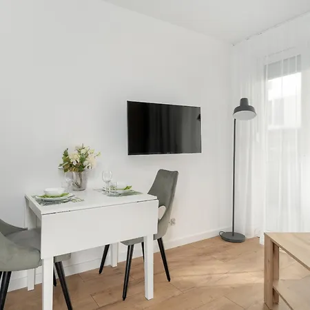 Stylowe Studia Z Tarasem W Poznaniu By Noclegi Renters Exterior photo