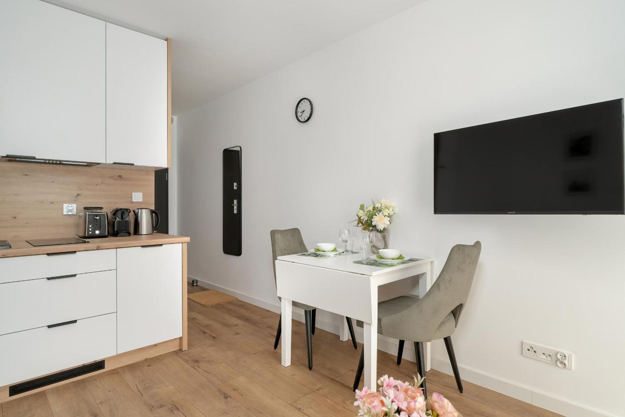 Stylowe Studia Z Tarasem W Poznaniu By Renters * Poznan